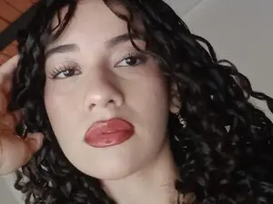 Myfreecams Watch Live Sex Cams of Cristine_Colins
