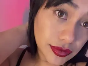Myfreecams Free Live Porn of Issafoxx