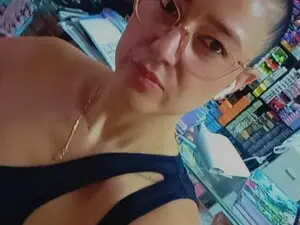 Myfreecams Nude Webcam of Samanthalusth