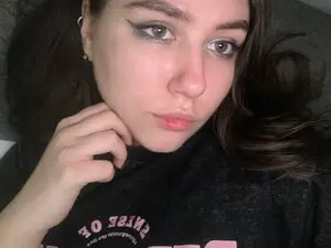 Myfreecams Watch Live Sex Cams of CherryHanki