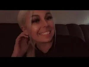 Myfreecams Sex Cam of Bharbiedoll