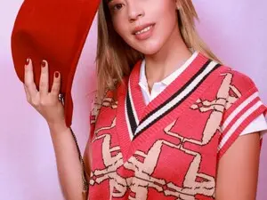 Myfreecams Sex Chat of Carolblonde