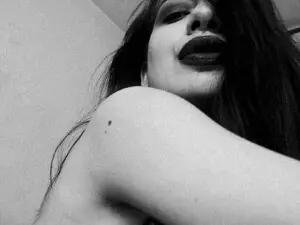 Myfreecams Adult Webcam of YourGoddessM