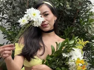 Myfreecams Private Sex Chat of Emigomez_