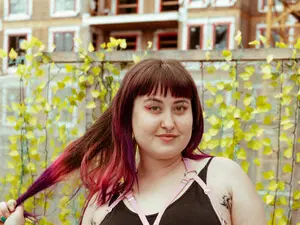 Myfreecams Live Sex Cam of mizz_fieldss
