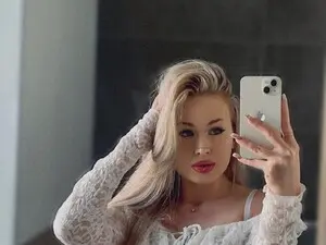 Myfreecams Live Sex of Cold_Blonde