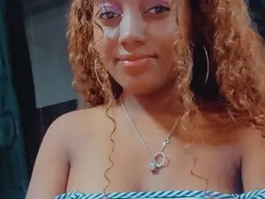 Myfreecams Adult Video Chat of LoaisisAdams