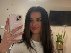 Myfreecams Free Live Porn of Sophiebaby1