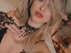 Myfreecams Watch Live Sex Cams of MissyMeow_