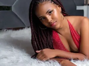 Myfreecams Watch Live Sex Cams of Rominajackson