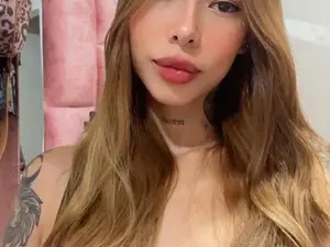 Myfreecams Sex Chat of Kriss_Luna