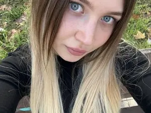 Myfreecams Live Sex Cam of BuckwheatLady