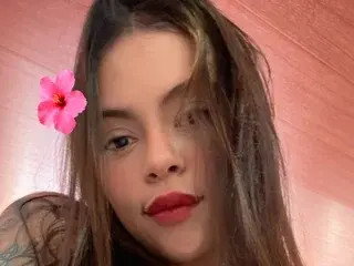 Streamate Best live sex cam show of LINARESJESICA