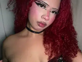 Streamate Watch Live Sex Cams of IdunBrunette