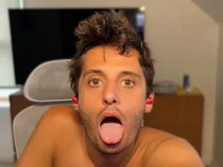 Streamate Live Porn of Therealdylansdick