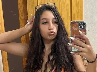 Streamate Best Webcam of MaeveSun