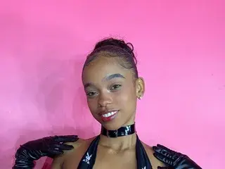 Streamate Adult Video Chat of taniaa19