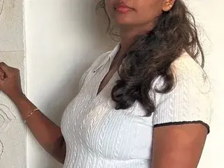 Streamate Sex Chat of IndiannLaila