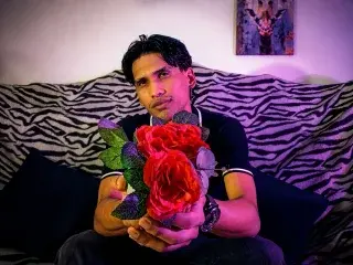 Streamate Nude Webcam of Derekt_Shaw
