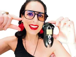 Streamate Free Live Porn of MistressBlackMoonLilith