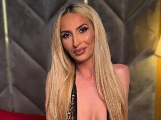 Streamate Free Porn Cam of AlexaBarnes