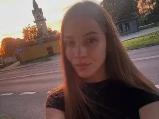 Streamate Free Porn Cam of MiCutie