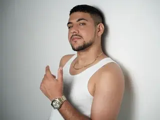 Streamate Adult Webcam of PaulRivera