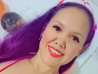 Streamate Free Live Porn of marilynbeautifullyhairybush20