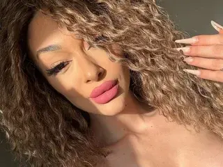 Streamate Sex Cam of BarbMonn