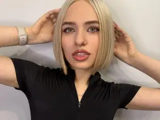 Streamate Watch Live Sex Cams of LizaBreeze