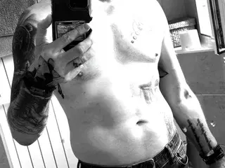 Streamate Free Live Porn of Mr_B_Naughty