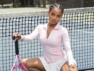 Streamate Live Sex of NayaBenely