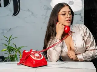 Streamate Free Live Porn of NiicolleW
