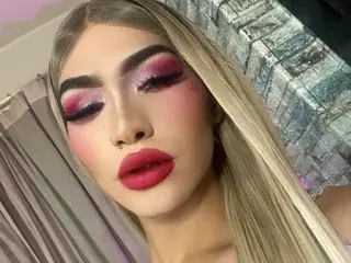 Streamate Best live sex cam show of Zamara_Kleii