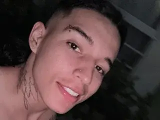 Streamate Live Porn of NoahThomsonX