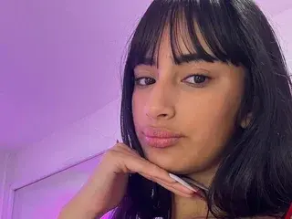 Streamate Private Sex Chat of RoxxaneDamiana