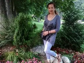 Streamate Private Sex Chat of EvelyneFlirtyMilf