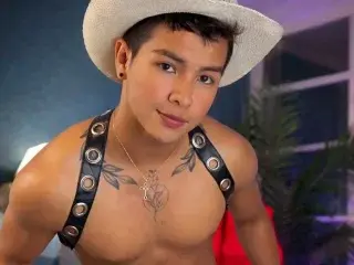Streamate Live Sex Cam of JOEL_CARTER21