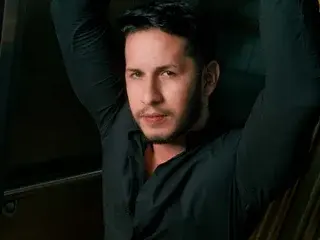 Streamate Best live sex cam show of GeorgeDiesell