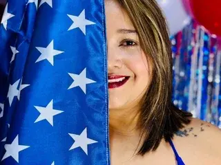 Streamate Free Porn Cam of BustyyJuicy