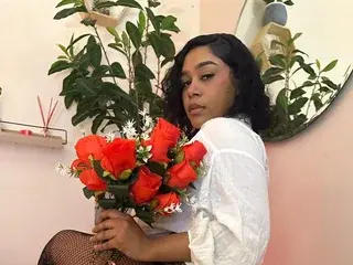 Streamate Live Sex of YariRose