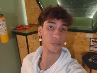 Streamate Free Porn Cam of JupiterStar19