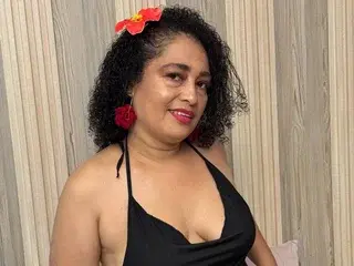 Streamate Sex Cam of Bianca_Milf