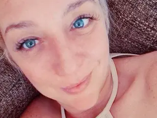 Streamate Best live sex cam show of LizaLive