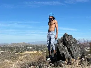 Streamate Live Sex Cam of MylonePick