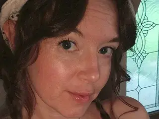 Streamate Watch Live Sex Cams of suzyque