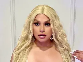 Streamate Adult Webcams of TSBLONDIENYC