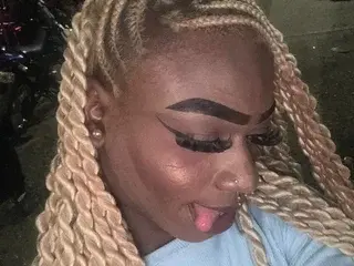 Streamate Free Porn Cam of vicky_hottei