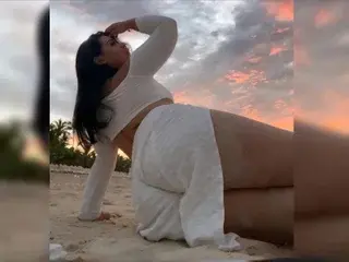 Streamate Adult Webcam of Alexaa_Morgan