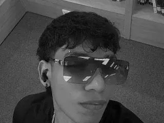 Streamate Live Sex Cam of Jake_Falcon